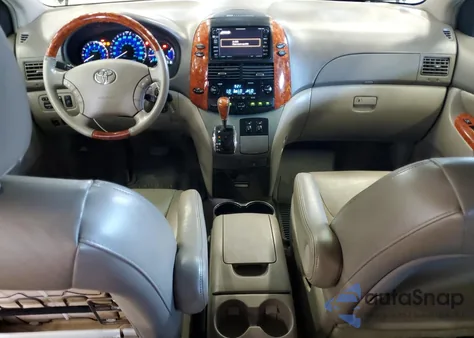 2010 Toyota Sienna Xle from USA, damaged, VIN 5TDDK4CC7AS028210